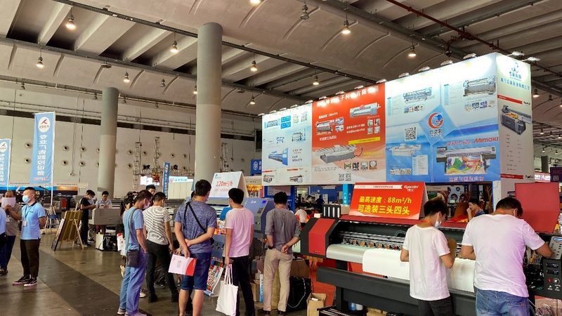 一份完整的广告制作公司报价单通常包括以下几部分：